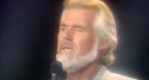 Kenny Rogers, Kim Carnes & James Ingram - What About Me?